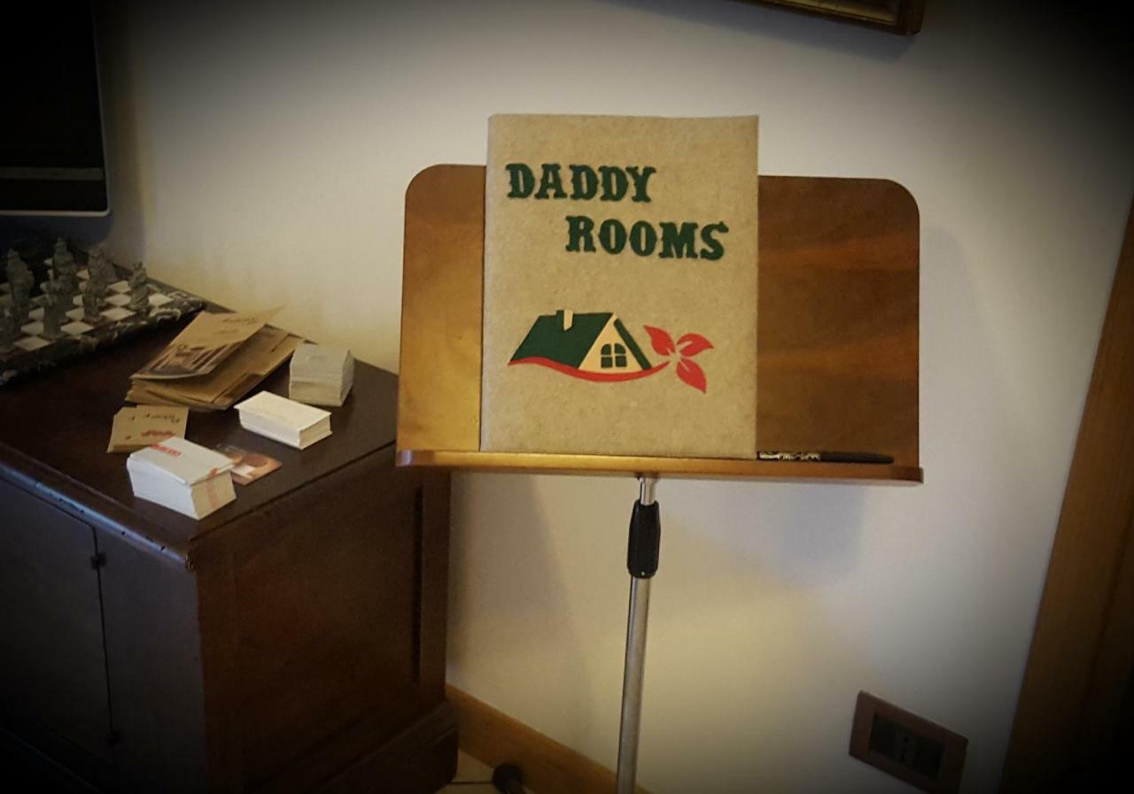 Daddyrooms Treviso Exteriör bild